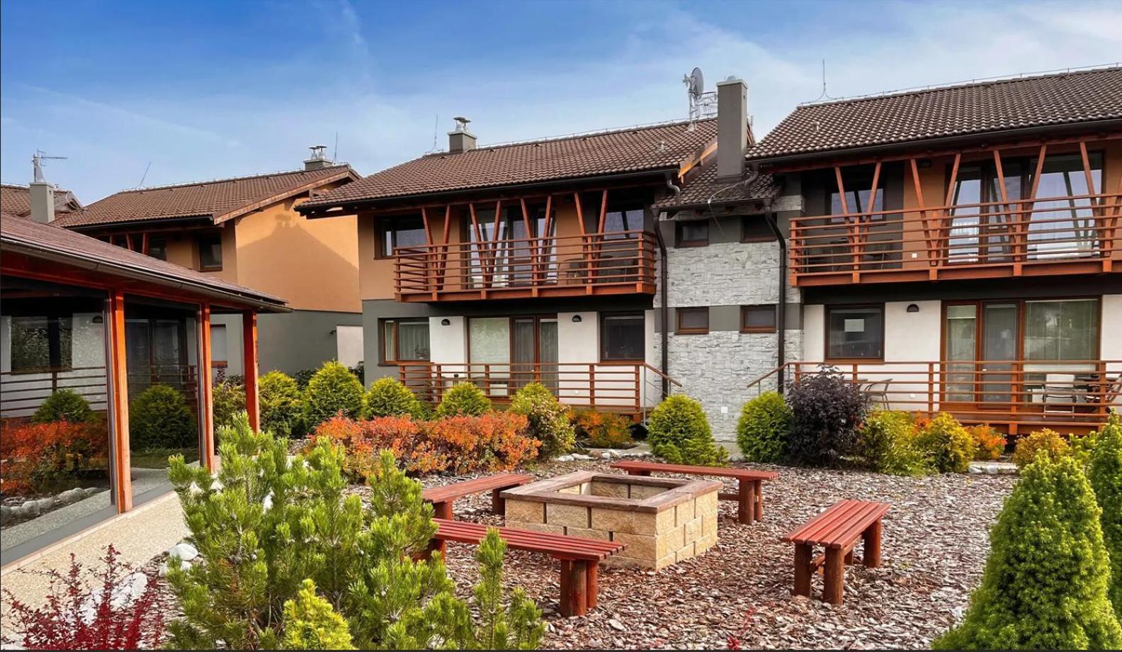 Apartmány Friends Tatry Vel'ka Lomnica Esterno foto